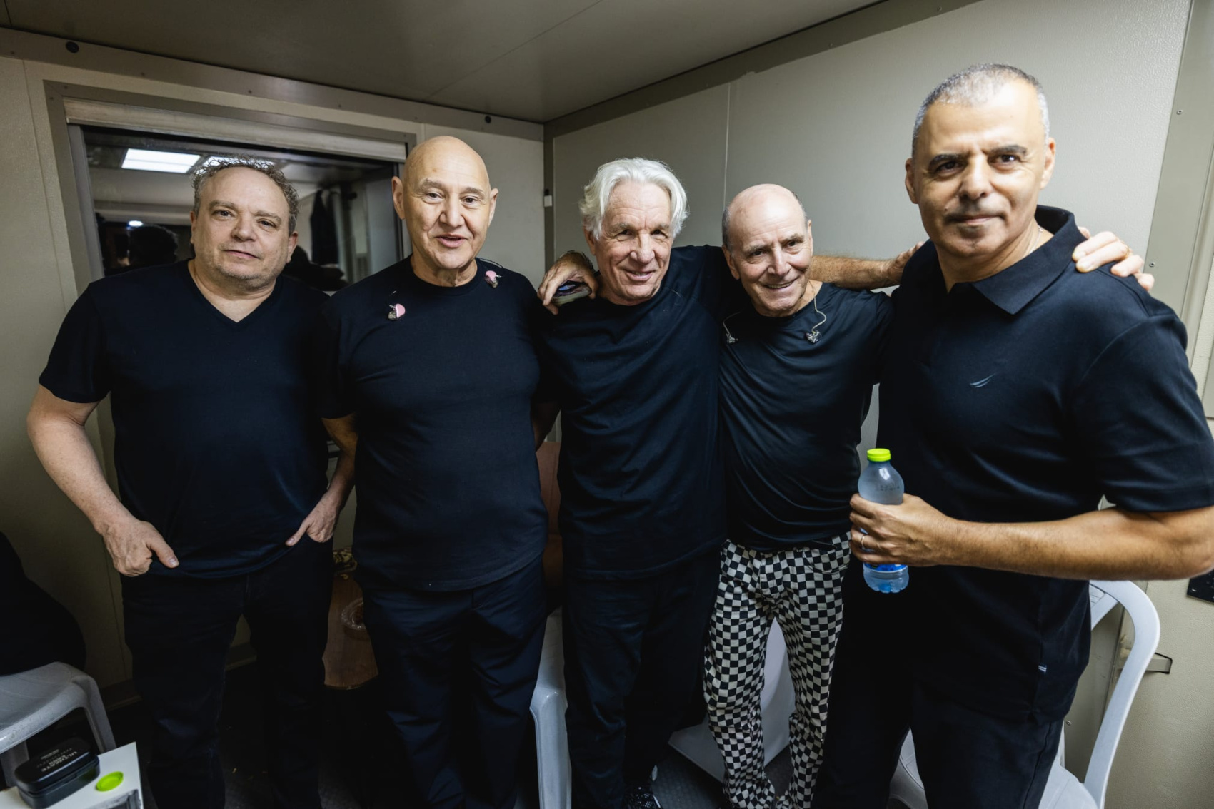 ראש העיר רפי סער עם להקת תיסלם בפסטיבל הבירה של כפר סבא