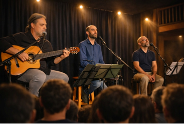 מתוך המופע המוזיקלי בגלל האהבה