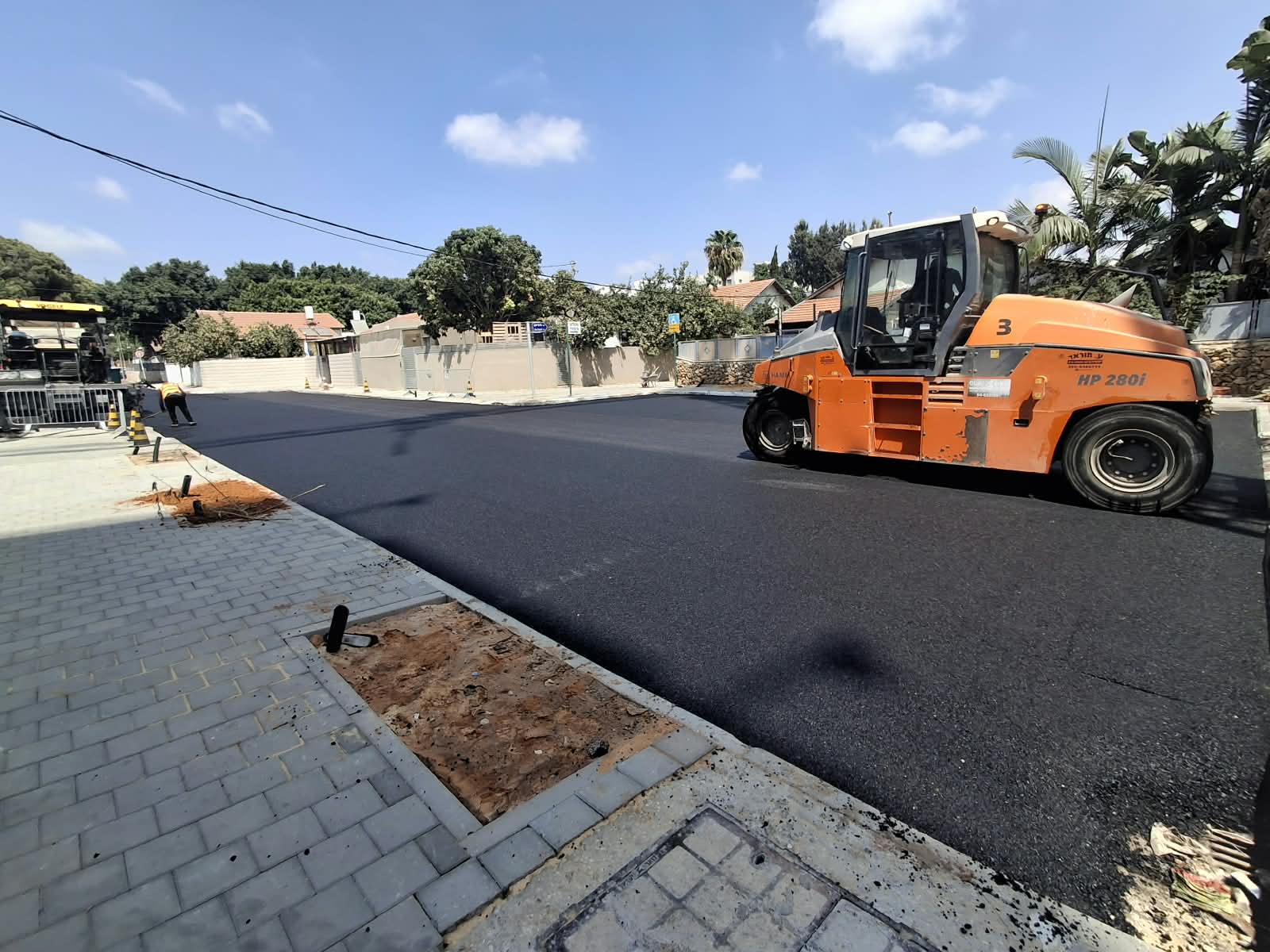 עבודות בשכונת גבעת אשכול ובכניסה לאזור תעסוקה התעש