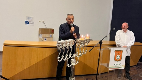 אירוע פתיחת תערוכת חנוכיות מיוחדת בהיכל התרבות