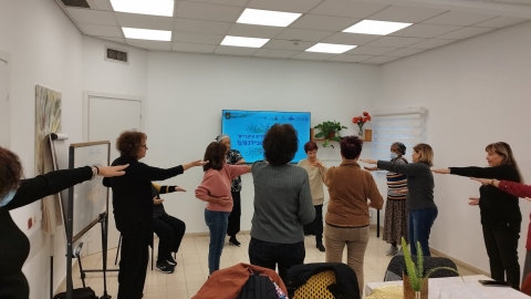 פעילות הפוגה ספורטיבית לאזרחים ותיקים בכפר סבא
