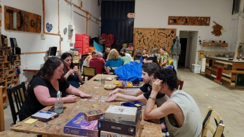 ערבי משחקי קופסה במרכז קיפוד בכפר סבא