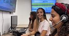 עובדות המוקד העירוני בכפר סבא